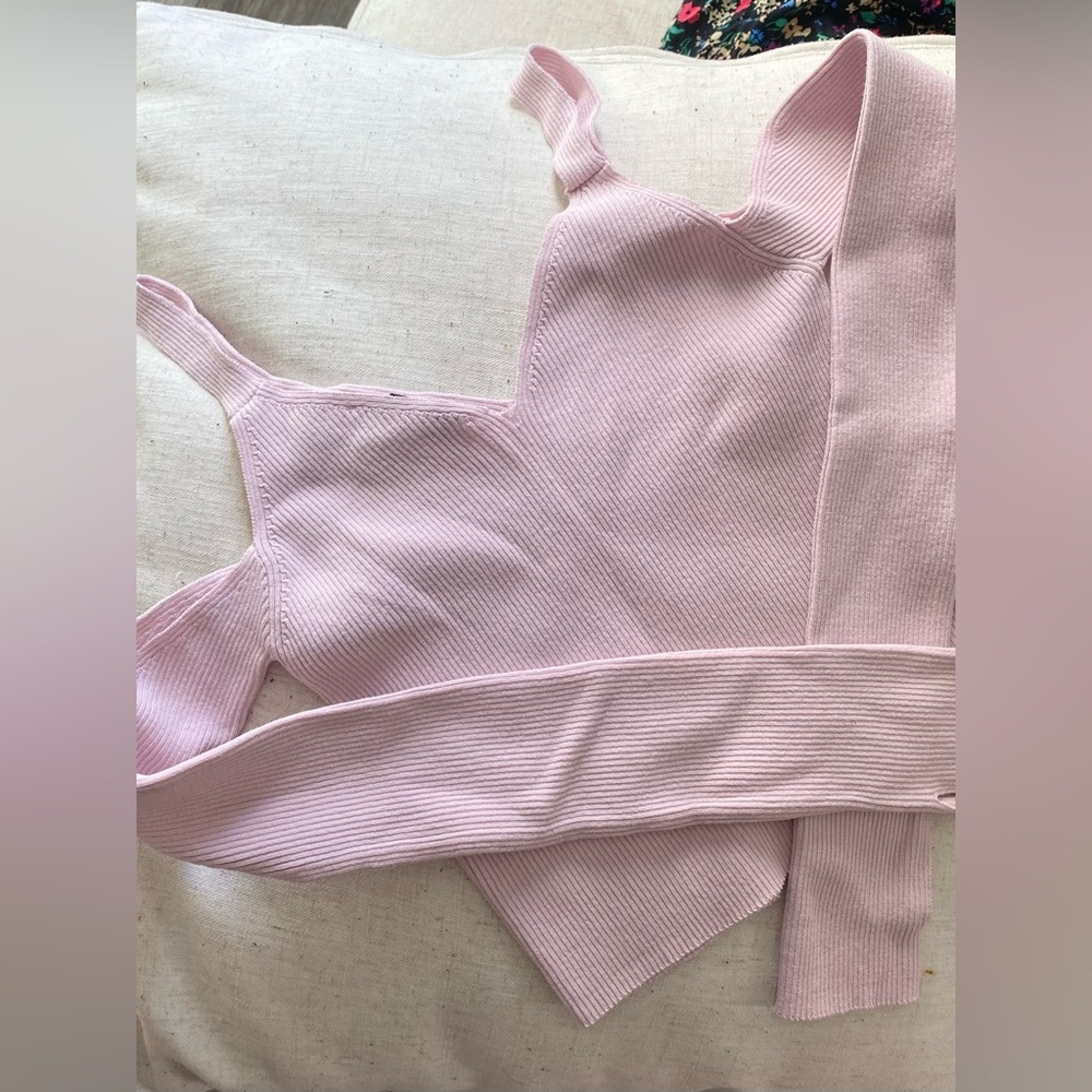 Zara Dusty Pink Knit Cold Shoulder Top with Thumb Holes - Picture 3 of 6